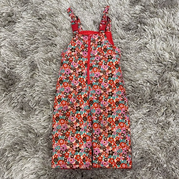 OshKosh B'gosh Other - OSHKOSH B’GOSH - Toddler Floral Overalls Snowsuit